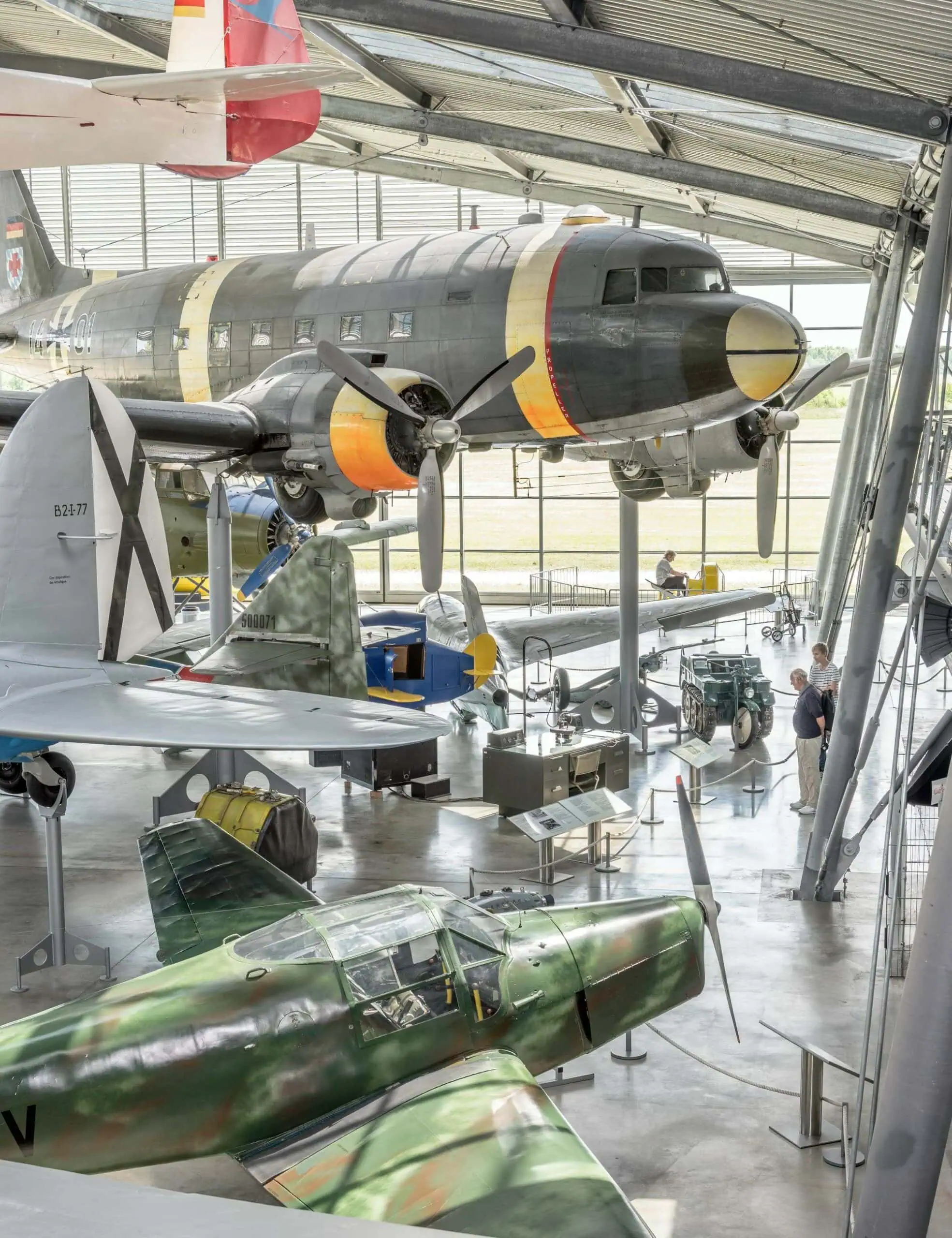 HIMBEER Mini-Tipps: Was man diesen Monat mit Baby oder Kleinkind in München und im Münchner Umland unternehmen kann: Känguruführung in der Flugwerft Schleißheim