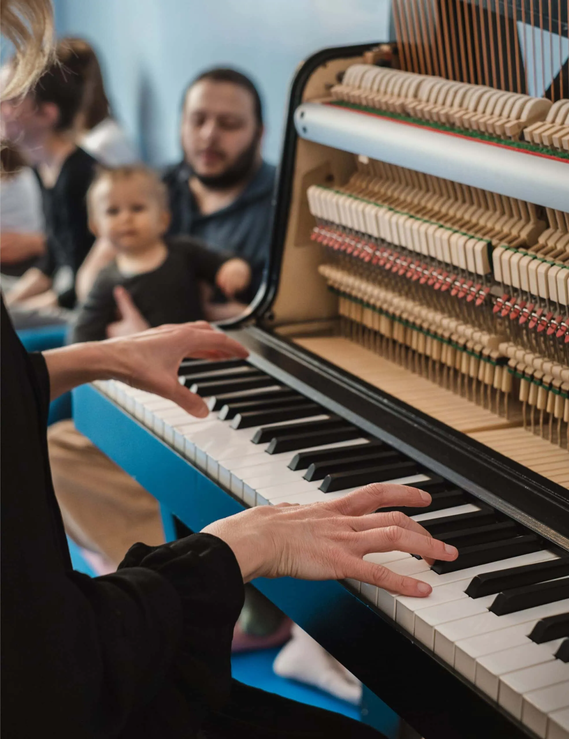 HIMBEER Mini-Tipps: HIMBEER Mini-Tipps: Was man mit Kleinkind oder Baby im Mai in München und im Münchner Umland unternehmen kann: Pianobabys