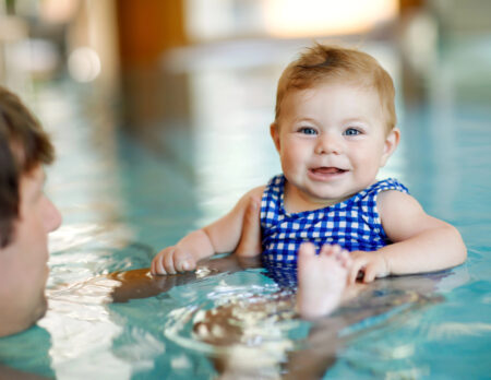 Baby-Schwimmkurse in München // HIMBEER