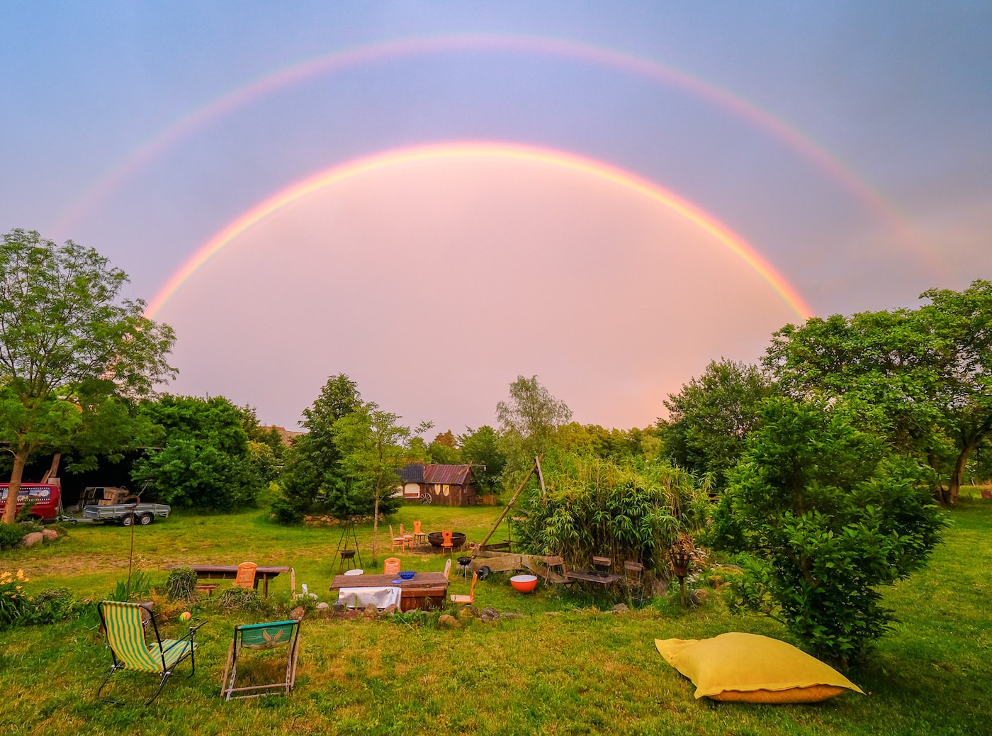 Naturcamping mit Kindern auf dem Kunterbunthof // HIMBEER