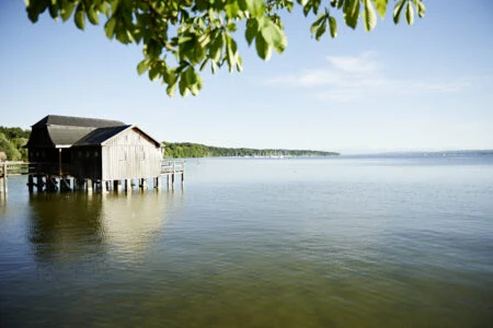 Ammersee Bootshaus, Badeseen in und um München // HIMBEER