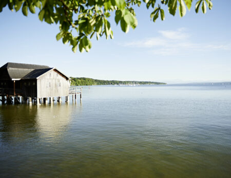 Ammersee Bootshaus, Badeseen in und um München // HIMBEER