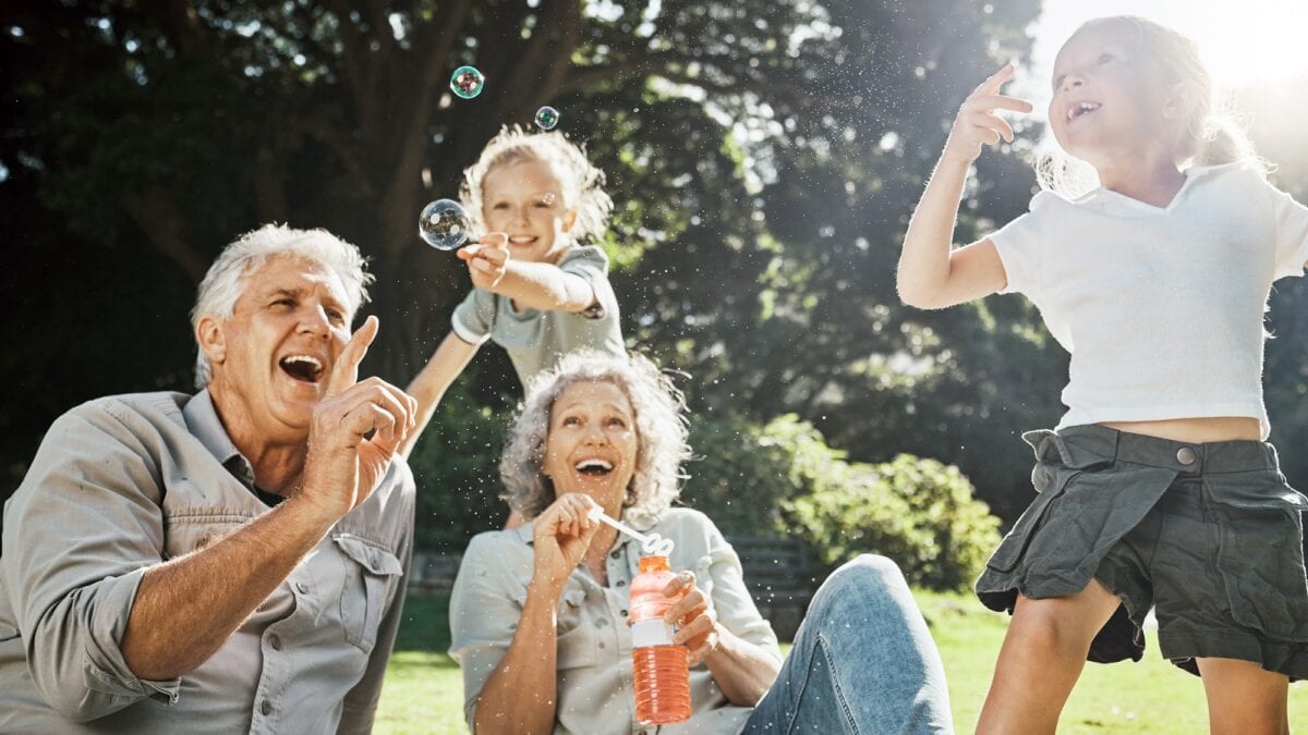 Wonda Kinderbetreuung Babysitterservice: Das Dorf zurückholen // HIMBEER