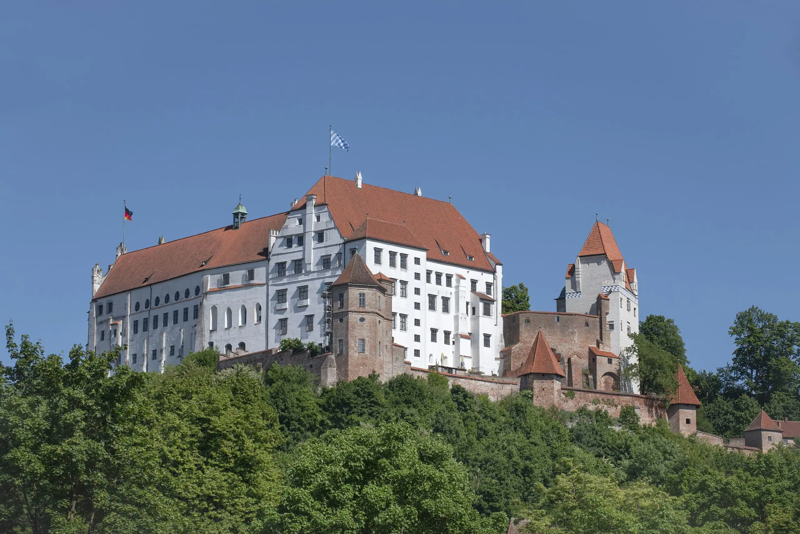 Burg Trausnitz, Bayerische Schlösserverwaltung – Tipps für die sechste Sommerferienwoche KW 37 // HIMBEER