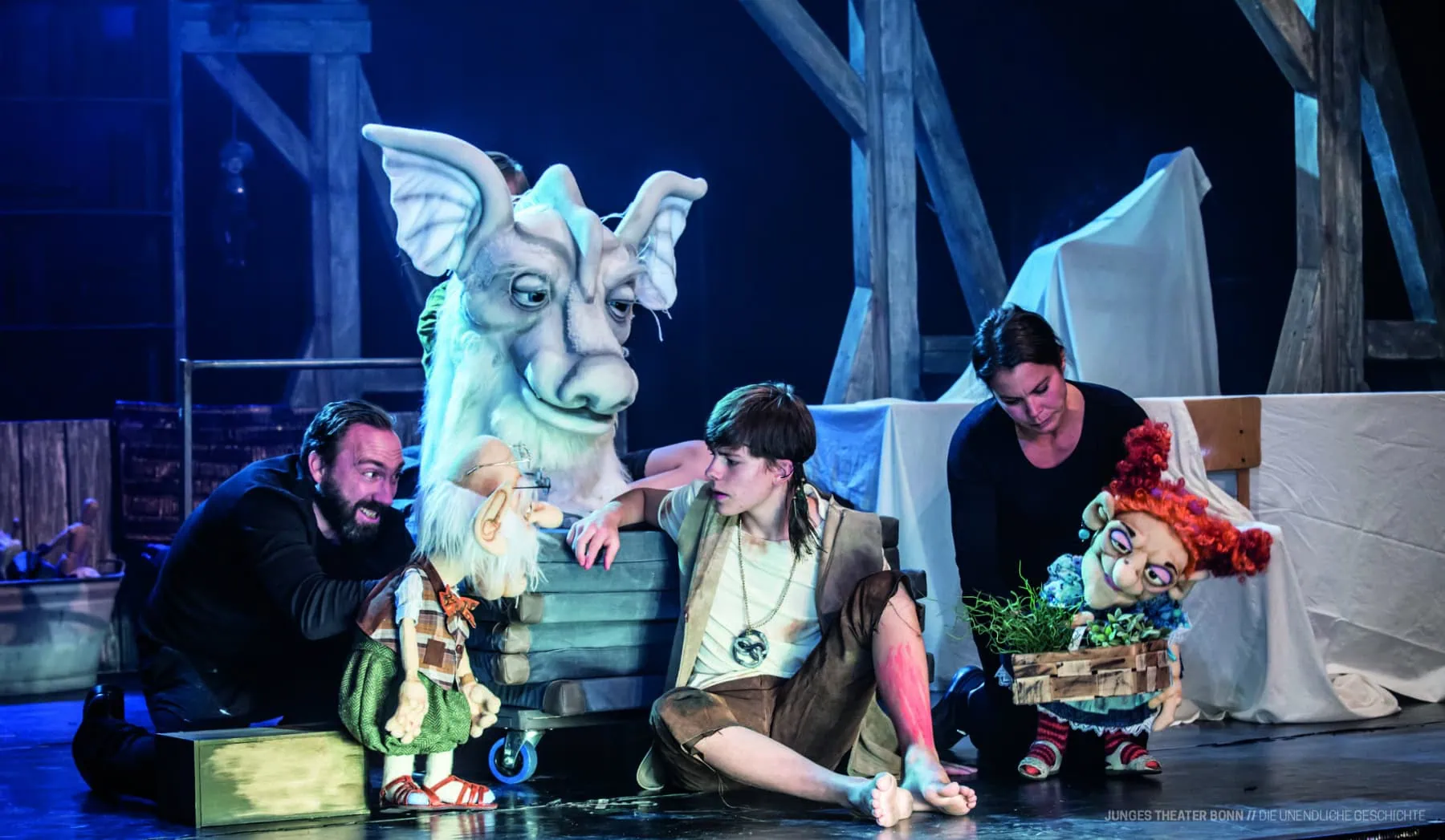Die unendliche Geschichte, JTB im Deutschen Theater – Tipps für die dritte Septembwoche KW 38 // HIMBEER