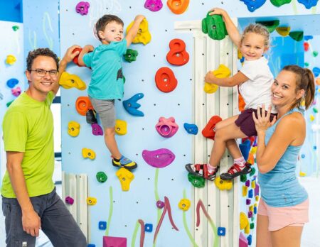 Advertorial Boulderwelt München Ost 2025 // HIMBEER