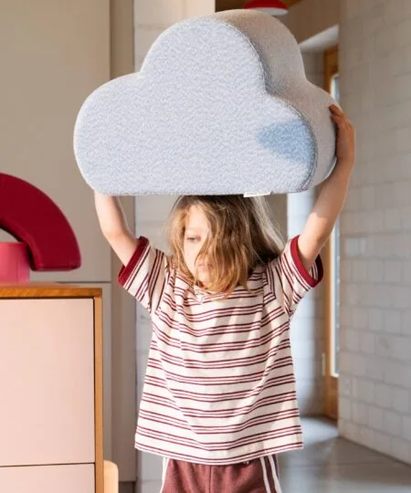Herbst-Lieblingssachen: Schönes für Kinder und Familien, Drinnen und Draußen, zum Spielen, Wohnen, Anziehen, Spaß haben: Cloud Spielmöbel von Present Stories
