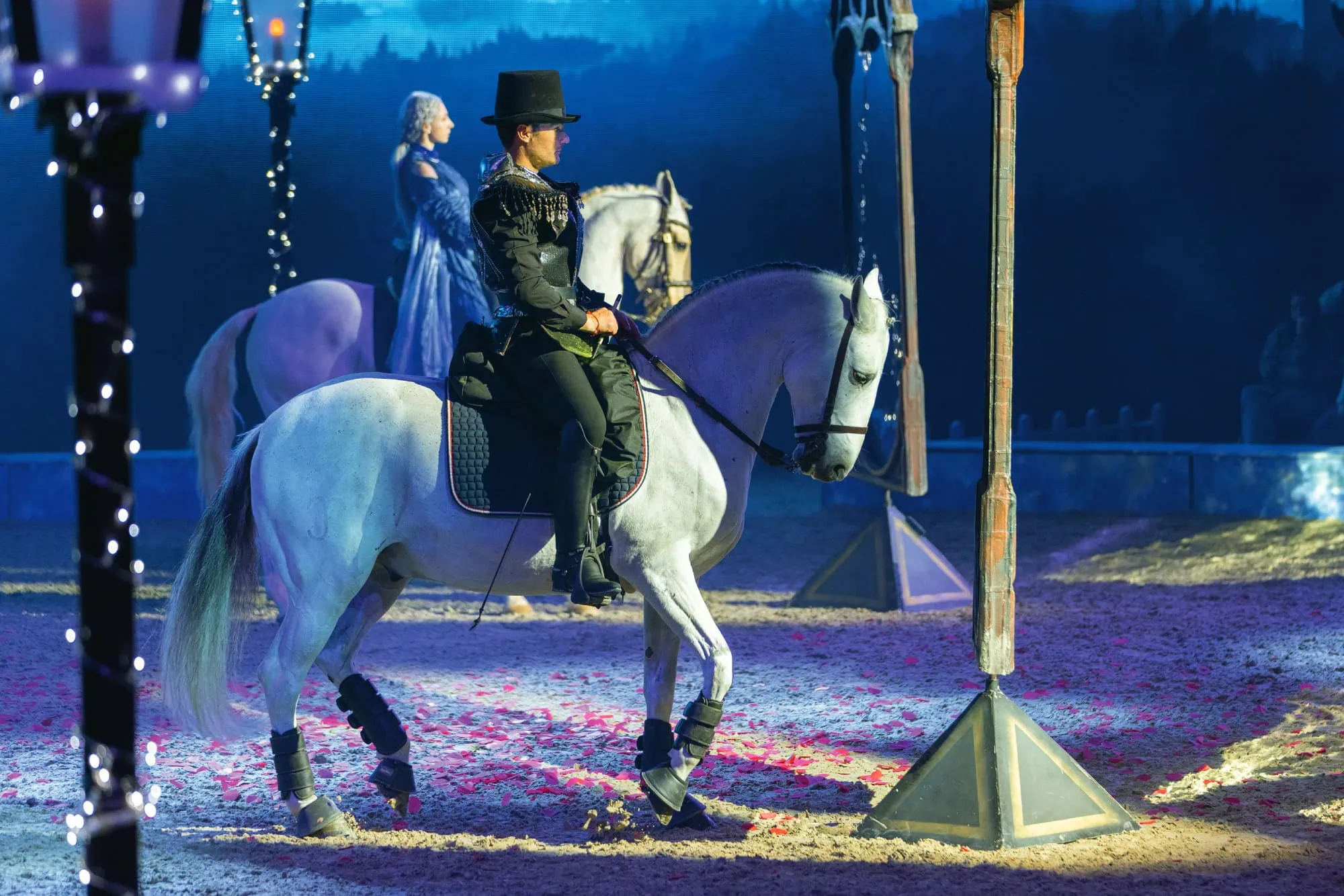 Adventskalender: Familientickets für CAVALLUNA Kids – WinterWünscheLand // HIMBEER