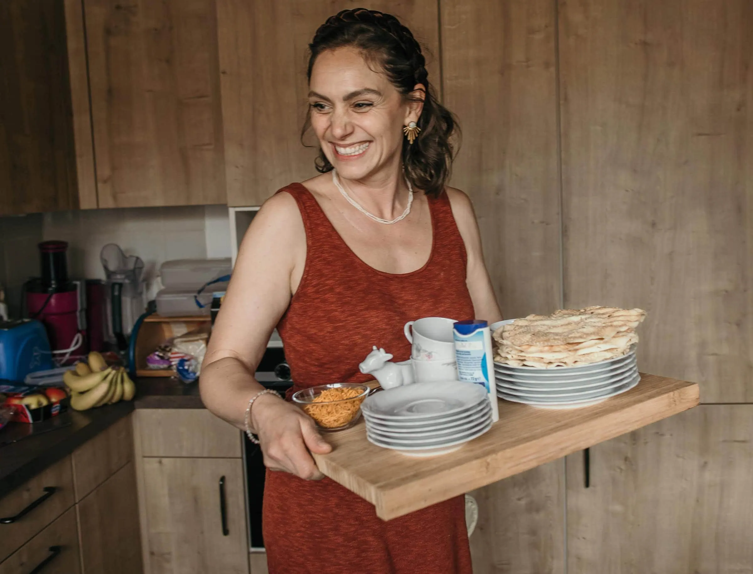 HIMBEER Magazin Dezember 2025-Januar 2026: Titelgeschichte über die Bedeutung der Bindung und Nähe zwischen Großeltern und Enkelkindern