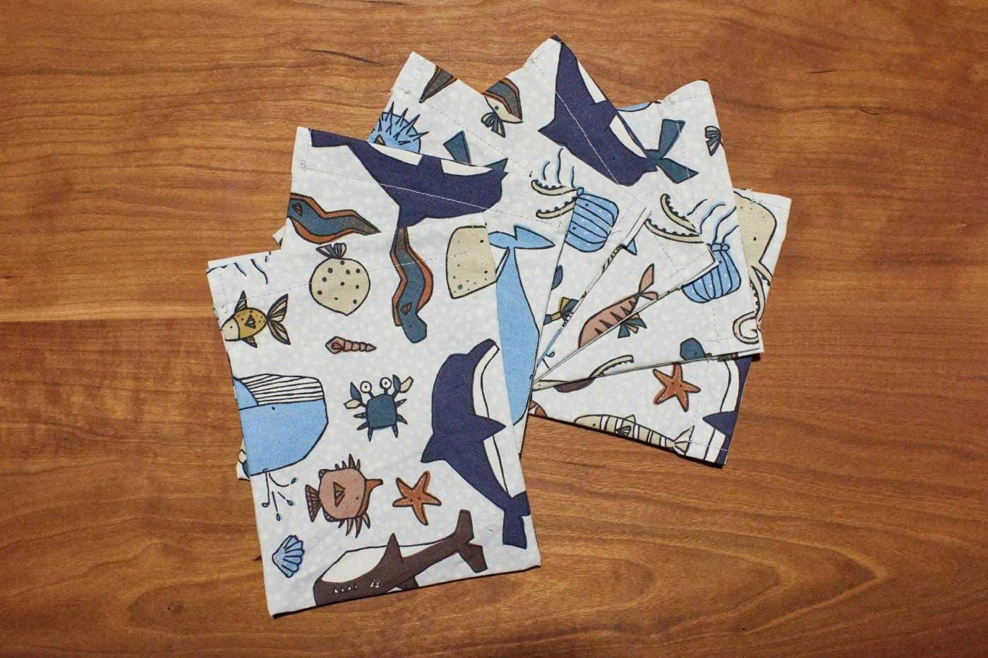 Adventskalender nähen, 24 zauberhafte Säckchen // HIMBEER