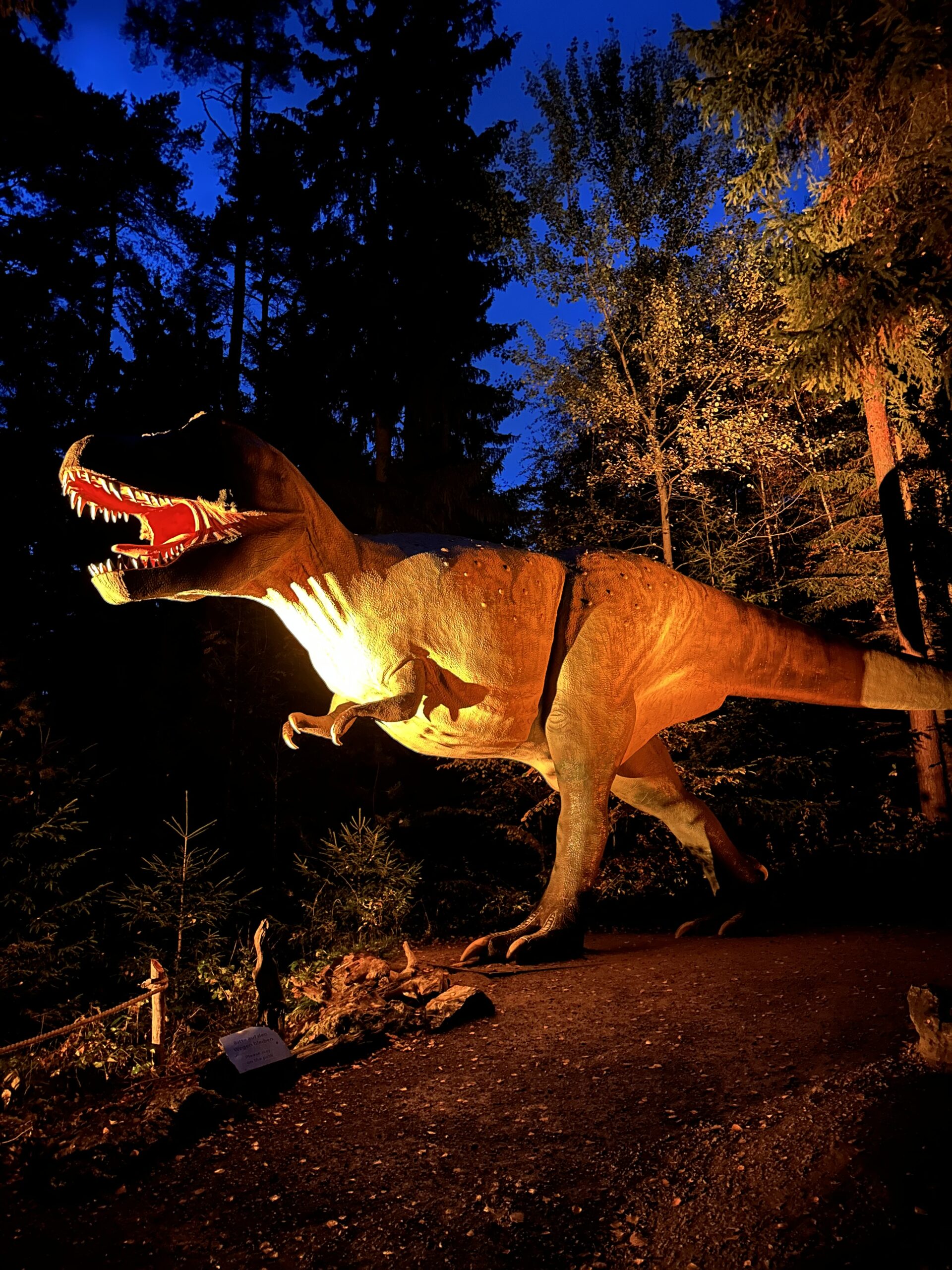 Happy Dinoween im Dinosaurier Museum Altmühltal – Tipps für die Herbstferienwoche KW 45 // HIMBEER