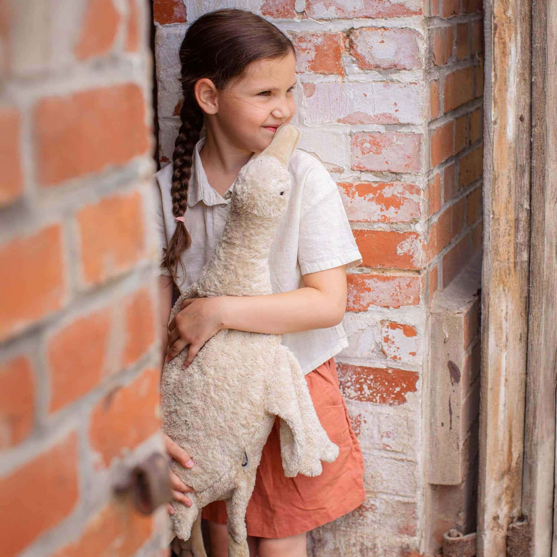 Gans-Kuscheltier von Senger Naturwelt // HIMBEER 2025