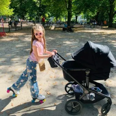 HIMBEER Testbericht: Der Bugaboo Fox 5 Renew im Praxistest – mit Baby und Geschwisterkind durch den urbanen Großstadtalltag