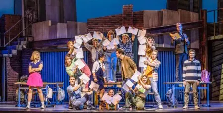 Deutsches Theater München Abenteuerland Musical // HIMBEER Adventskalender 2025