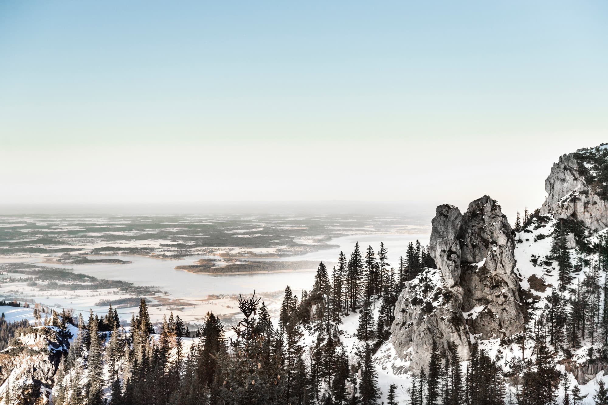 Familienfreundliche Aussichtsberge und Bergbahnen im Chiemsee-Alpenland // HIMBEER Adventskalender 2025