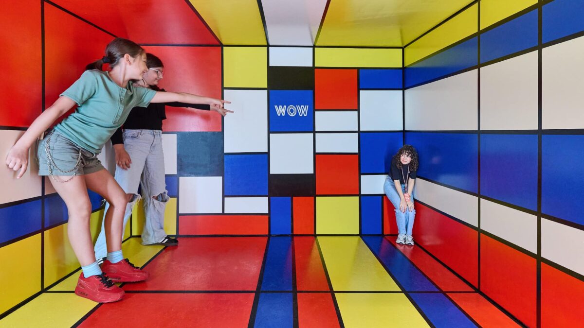 WOW Museum München // HIMBEER