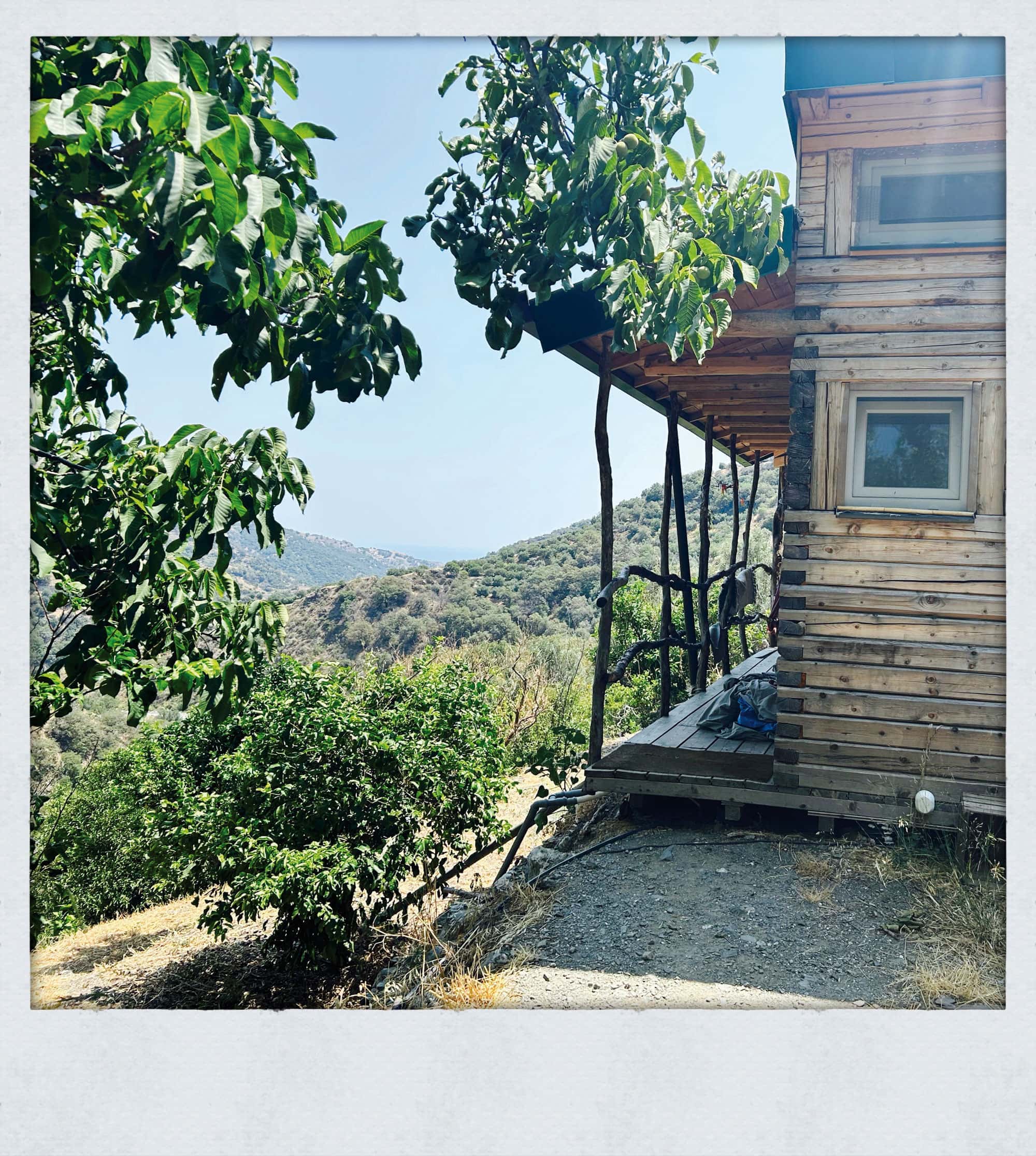 Willkommen im neuen Leben – eine Familie erzählt vom Auswandern nach Sizilien – HIMBEER Titetgeschichte