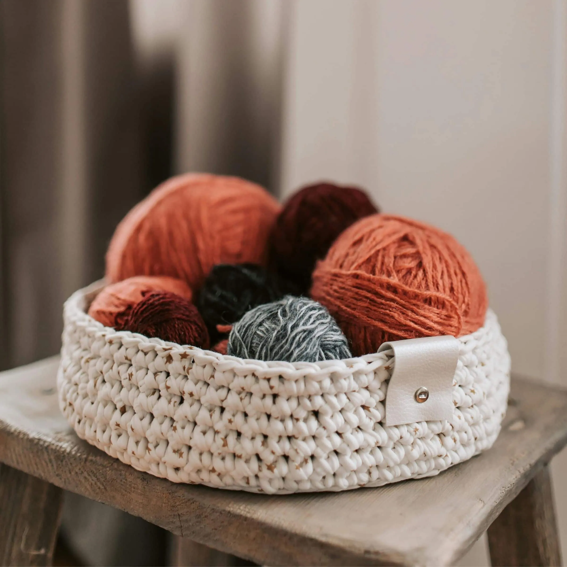 Wolle um Babyjacke zu stricken // HIMBEER