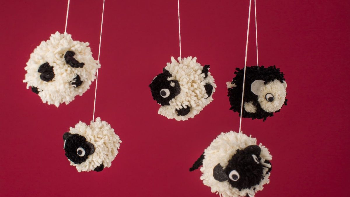 Schäfchen Mobile // HIMBEER