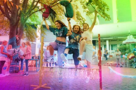 Pferd am Stiel Kinostart Ostergewinnspiel // HIMBEER