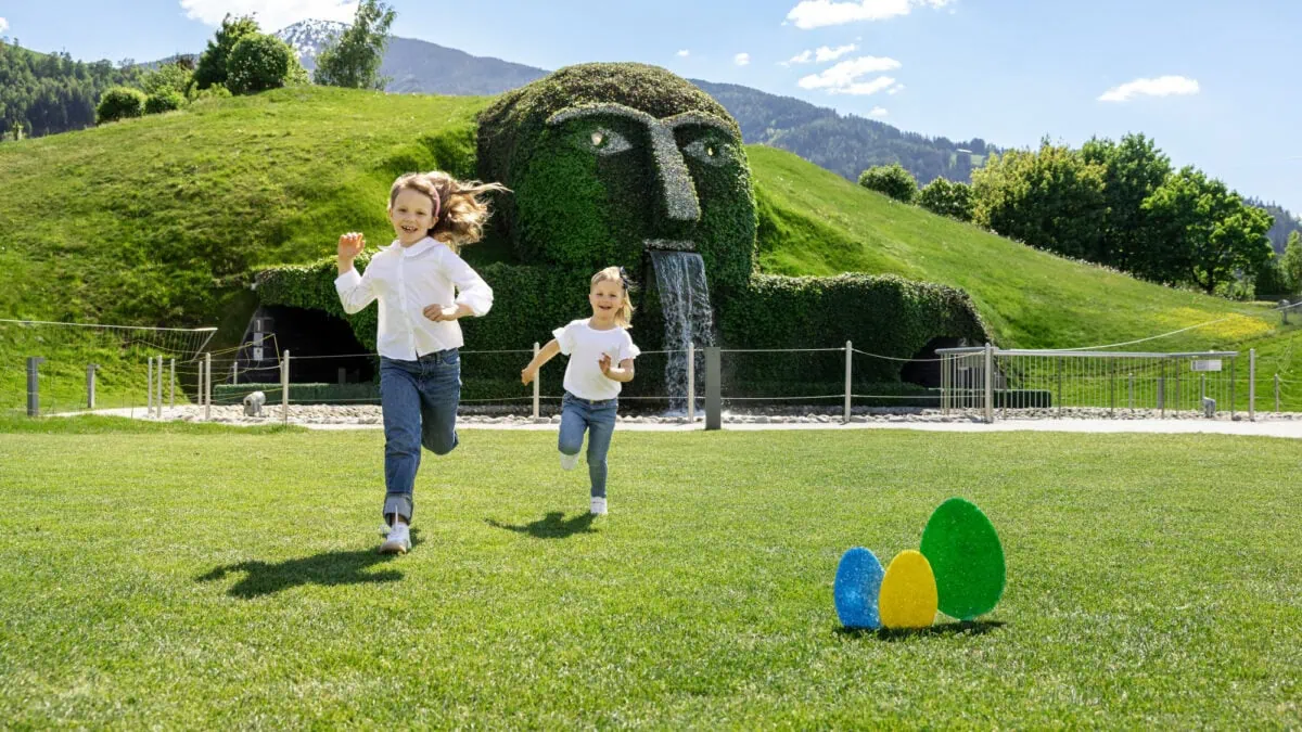 Osterzauber in den Swarovski Kristallwelten // HIMBEER