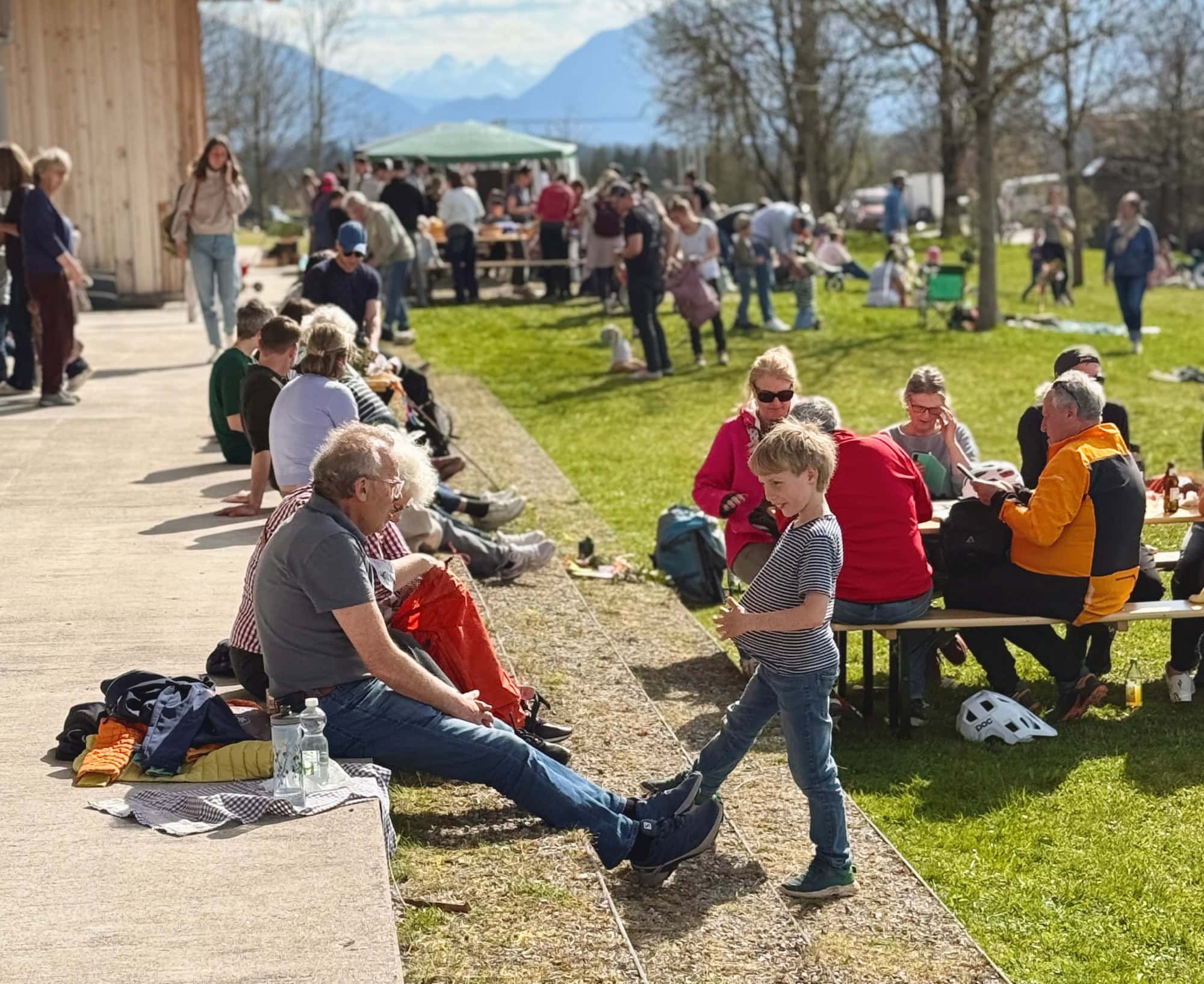 Frühling in Nantesbuch / Stiftung Kunst und Natur Nantesbuch