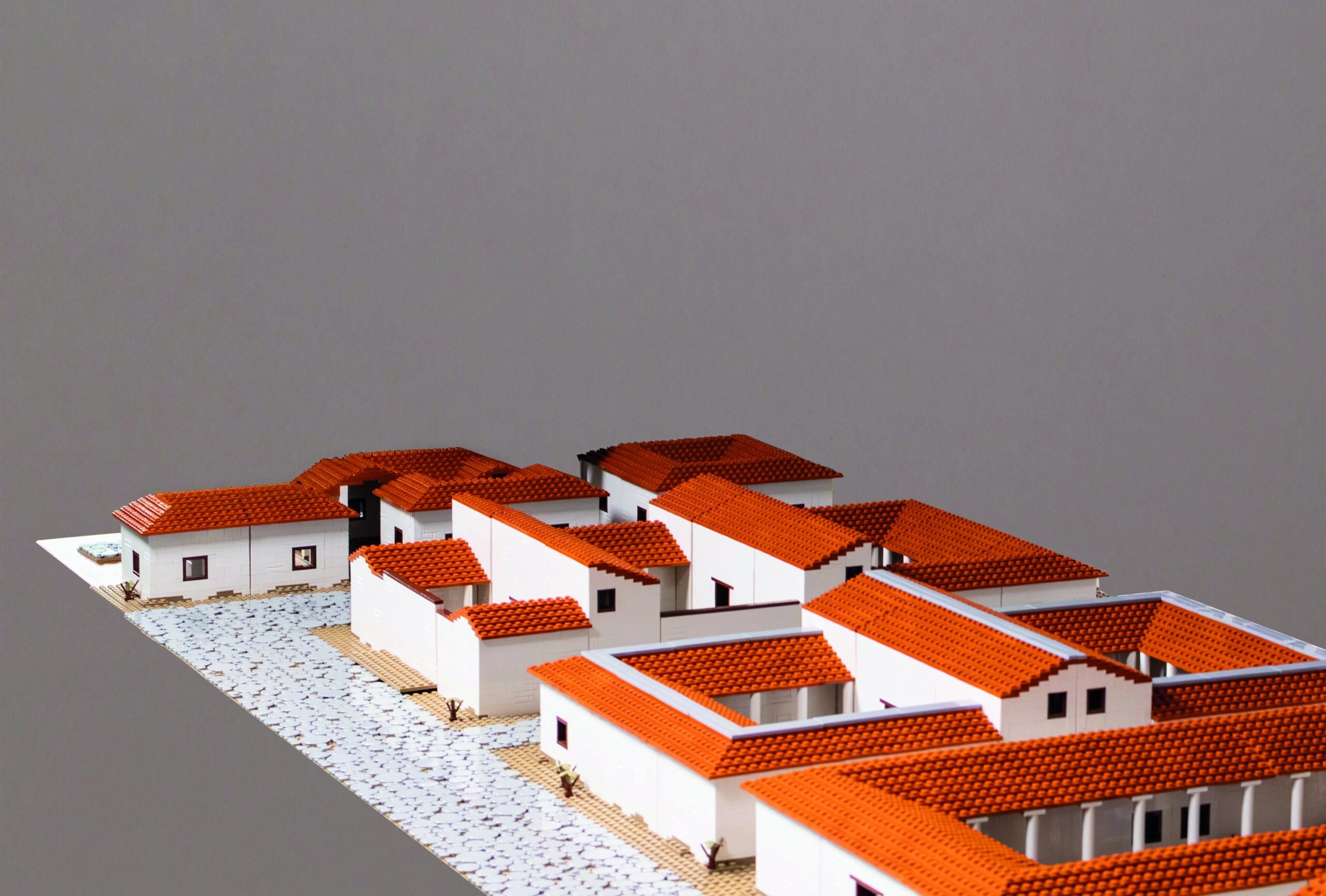 Lokschuppen RÖMER, Legomodell – Tipps für die erste Osterferienwoche KW 14 // HIMBEER