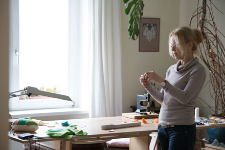 Hinter den Kulissen von Etsy: Atelierbesuch bei Kerstin Bauer, Spielzeugdesignerin // HIMBEER