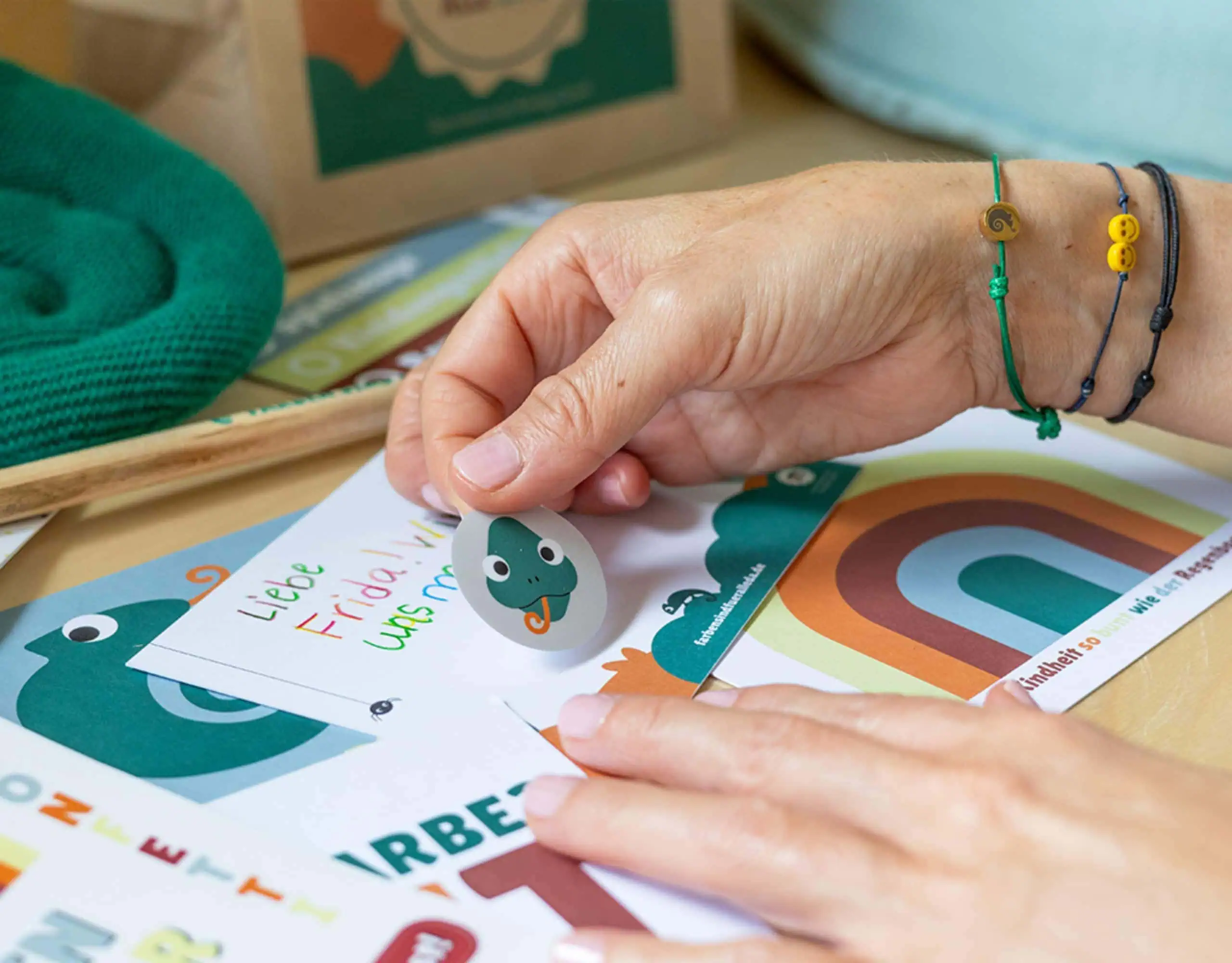 Bildungs- und MItmach-Initiative „Farben sind für alle da“ zu gendersensibler Pädagogik in Kindergarten und Kita