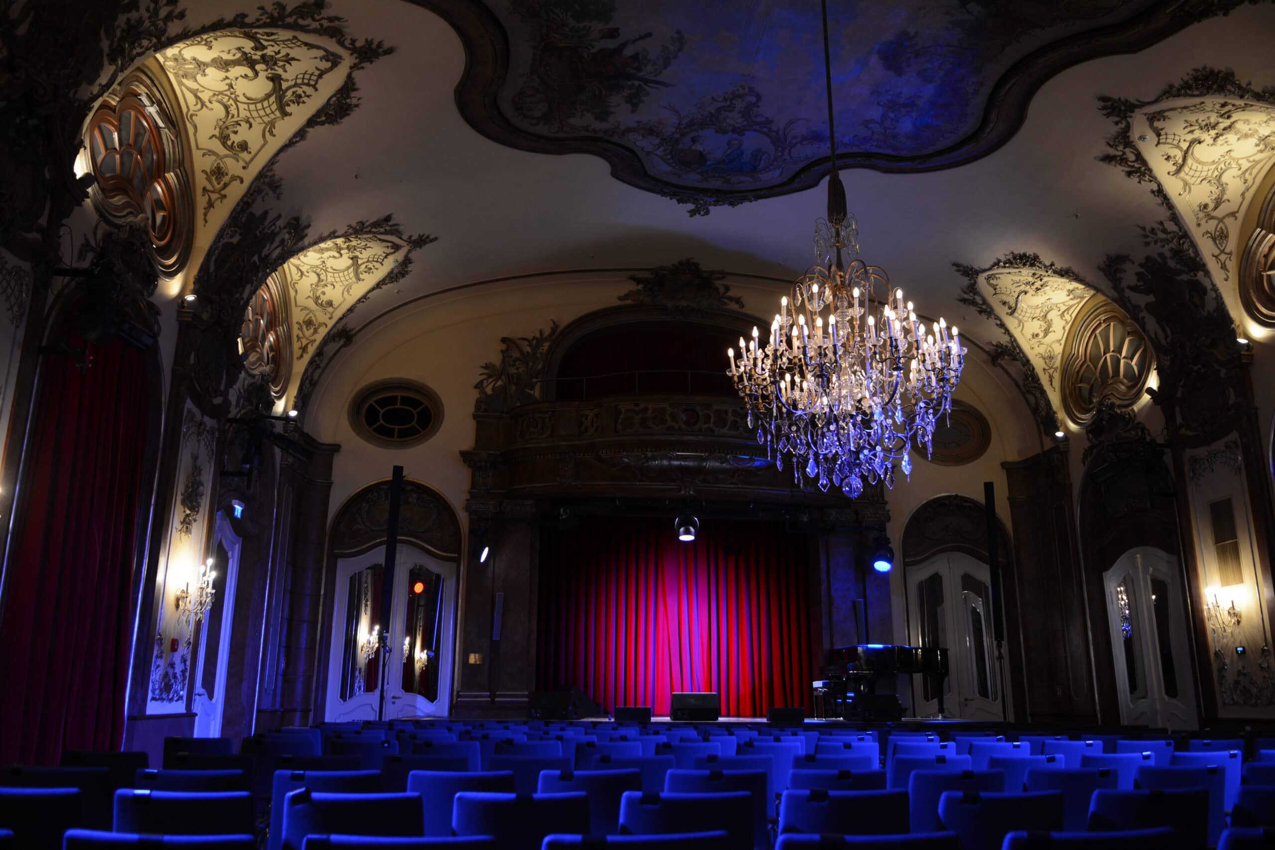 Peter und der Wolf, Silbersaal im Deurtschen Theater – Tipps fürs erste Maiwochenende KW 18 // HIMBEER