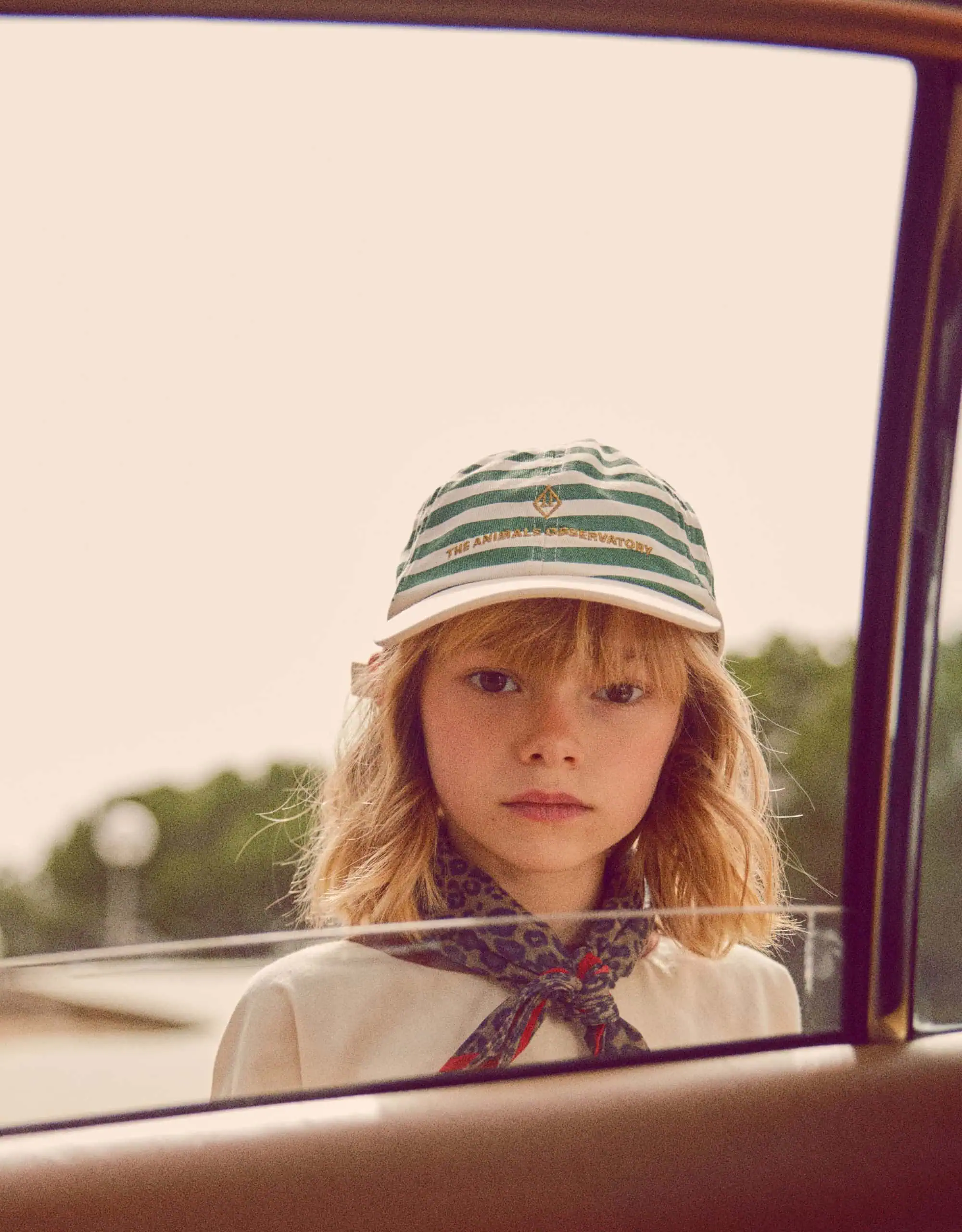 Kindermode Sommersaison 2026 – Sommerliche Kindermode von Alexandra Klever inszeniert für das Familienmagazin HIMBEER