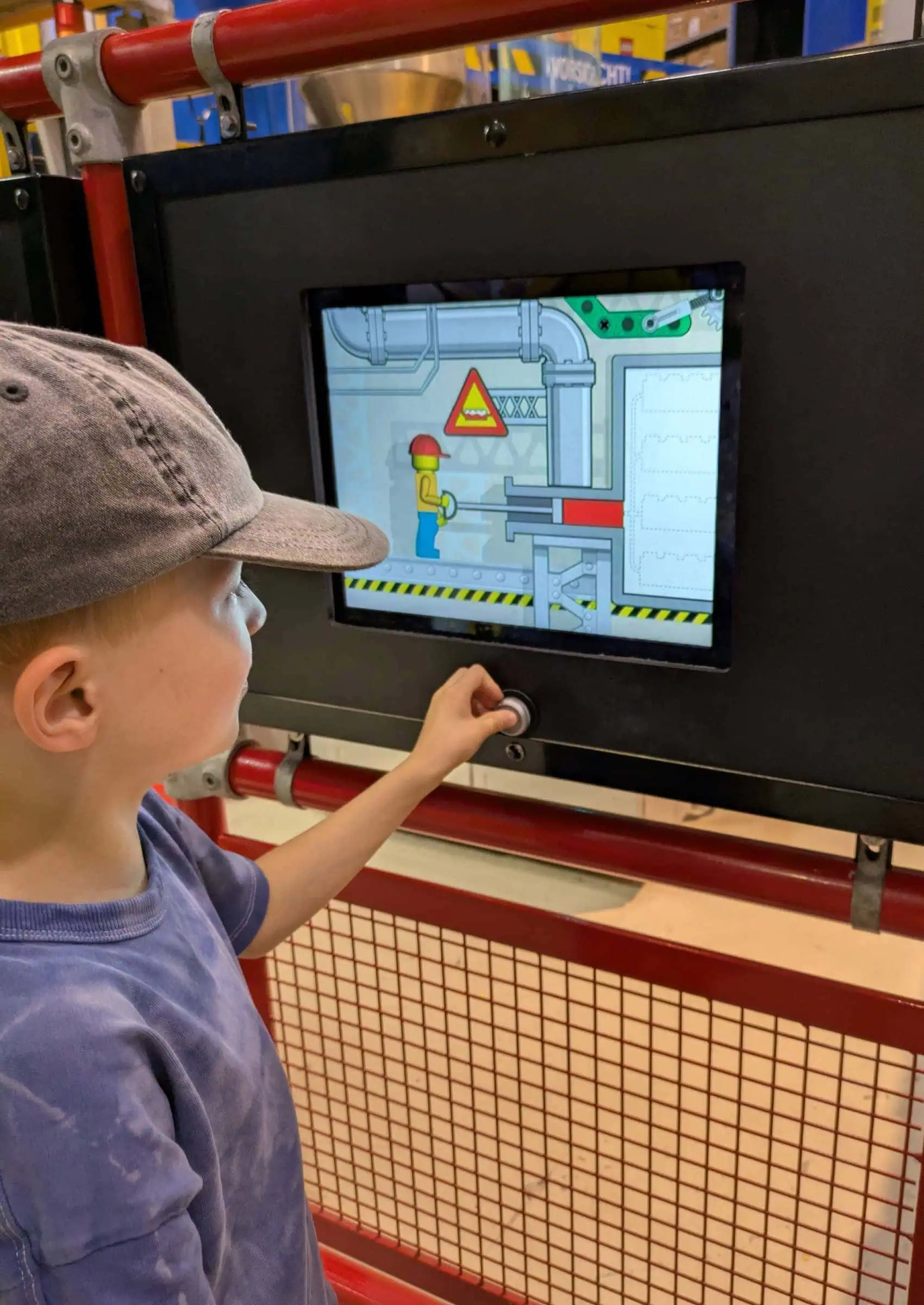LEGOLAND Deutschland, interaktives Familienerlebnis in der Fabrik // HIMBEER